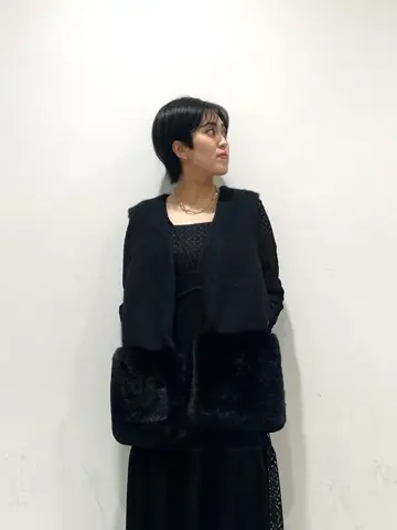 GRACE CONTINENTAL yoshi コーディネート画像