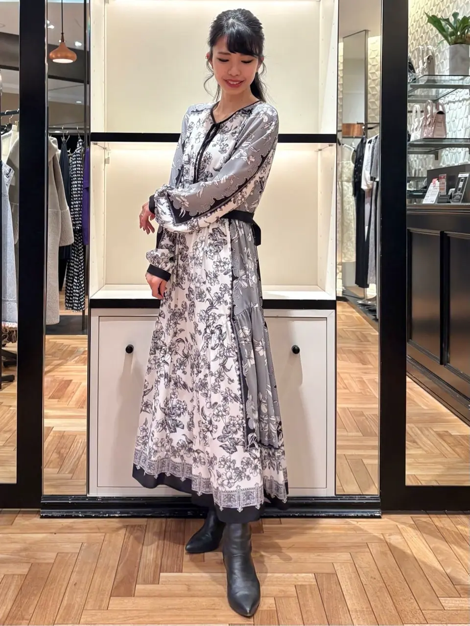 GRACE CONTINENTAL FUKUSHIMA YURIE コーディネート画像