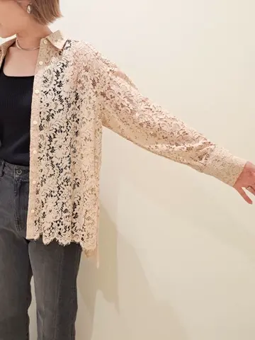 GRACE CONTINENTAL 今野　志保 コーディネート画像