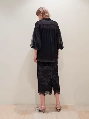 GRACE CONTINENTAL 今野　志保 コーディネート画像