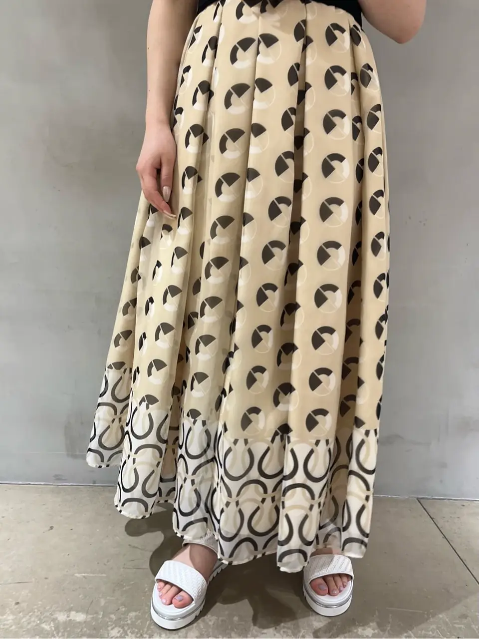 GRACE CONTINENTAL Machi コーディネート画像