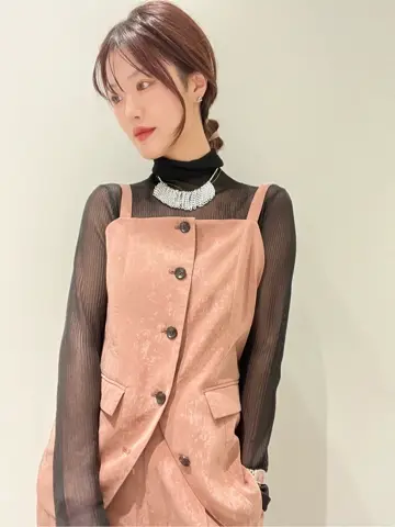 GRACE CONTINENTAL A.Kameyama コーディネート画像