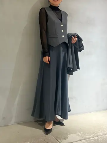 GRACE CONTINENTAL 穐山　香織 コーディネート画像