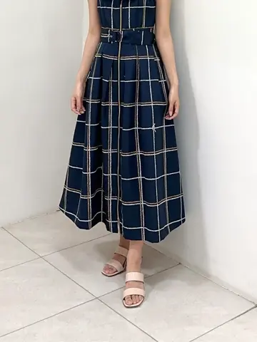 GRACE CONTINENTAL MORITA AI コーディネート画像