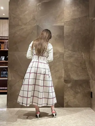 GRACE CONTINENTAL Machi コーディネート画像