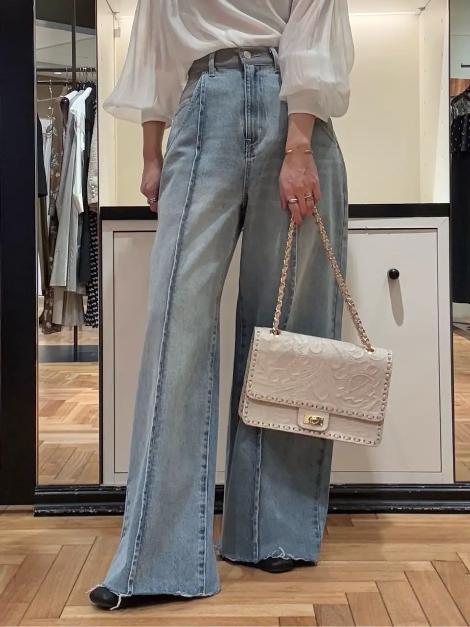 GRACE CONTINENTAL FUKUSHIMA YURIE コーディネート画像