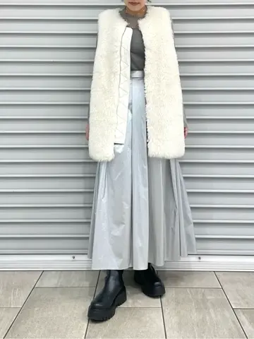 GRACE CONTINENTAL yoshi コーディネート画像