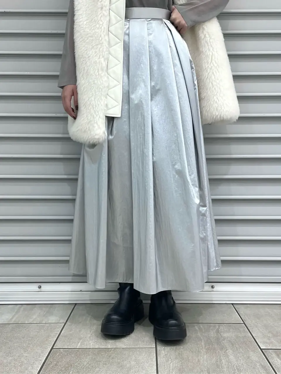 GRACE CONTINENTAL yoshi コーディネート画像