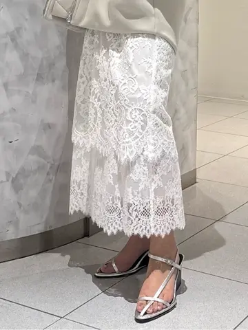 GRACE CONTINENTAL 岩永 春佳 コーディネート画像