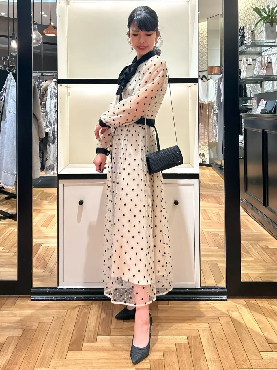 GRACE CONTINENTAL FUKUSHIMA YURIE コーディネート画像