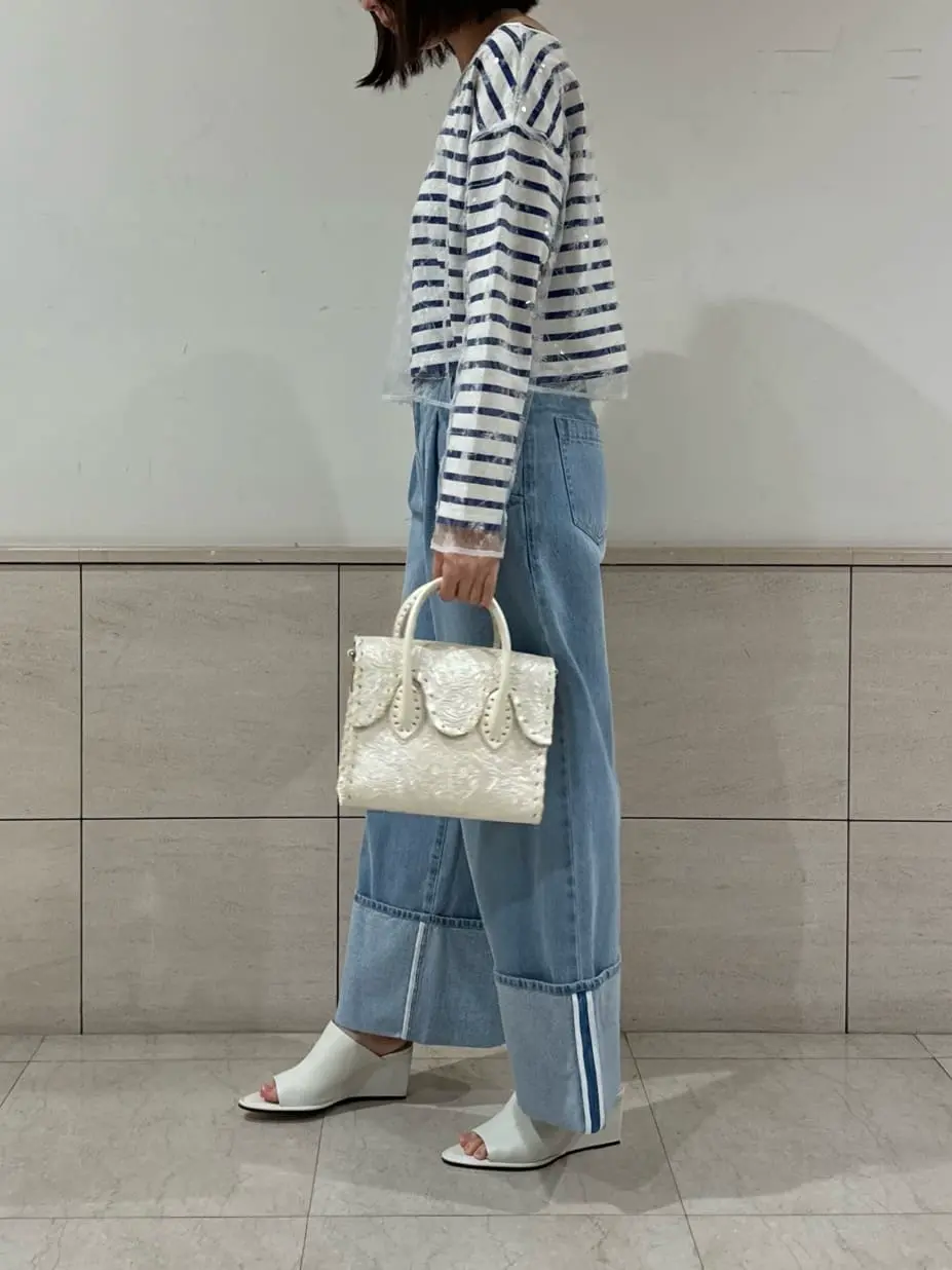 GRACE CONTINENTAL 伊藤　静華 コーディネート画像