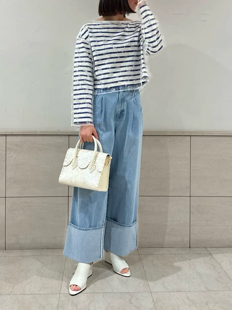 GRACE CONTINENTAL 伊藤　静華 コーディネート画像