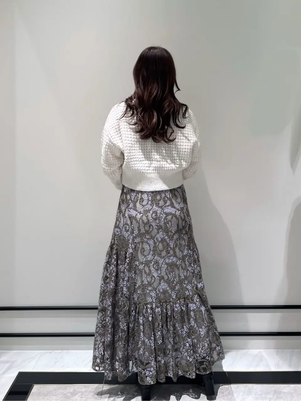 GRACE CONTINENTAL MOMOKO コーディネート画像