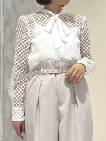 GRACE CONTINENTAL 岩永 春佳 コーディネート画像