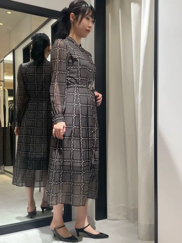 GRACE CONTINENTAL 端場　わかな コーディネート画像