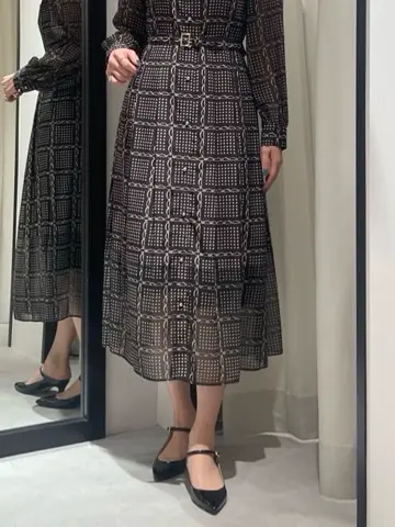 GRACE CONTINENTAL 端場　わかな コーディネート画像