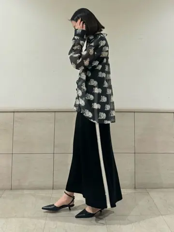 GRACE CONTINENTAL 伊藤　静華 コーディネート画像