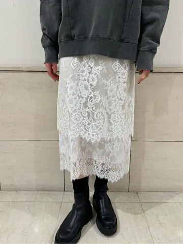 GRACE CONTINENTAL 伊藤　静華 コーディネート画像