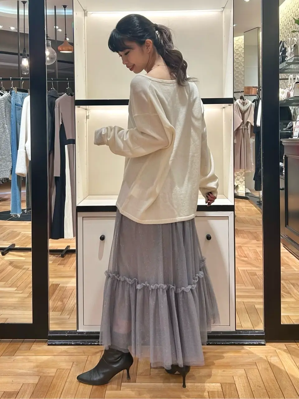 GRACE CONTINENTAL FUKUSHIMA YURIE コーディネート画像