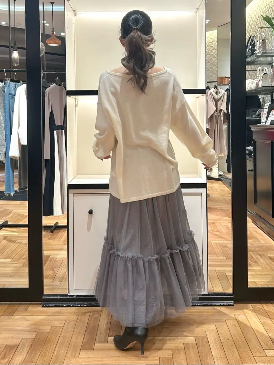 GRACE CONTINENTAL FUKUSHIMA YURIE コーディネート画像