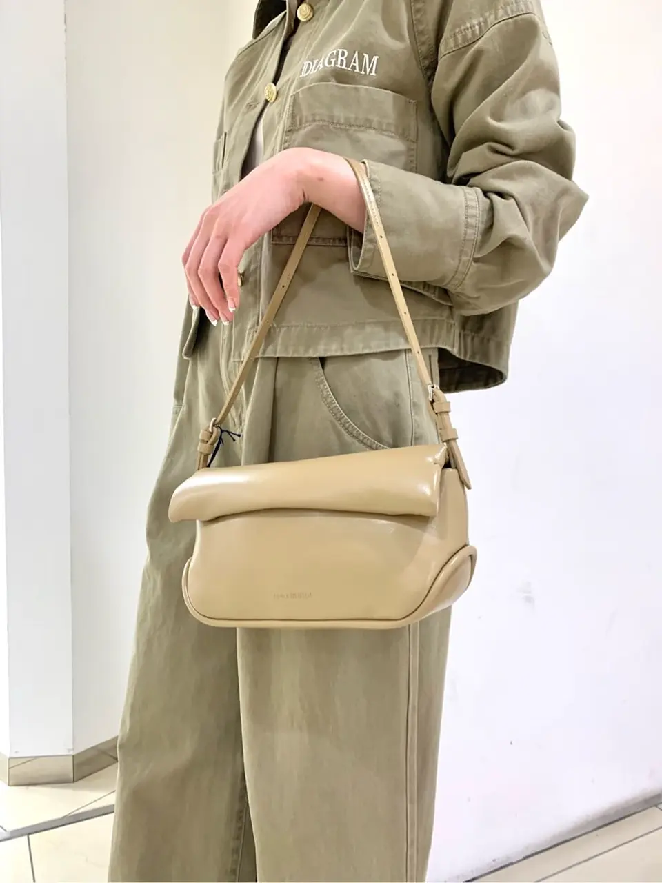 GRACE CONTINENTAL haruka iwasaki コーディネート画像