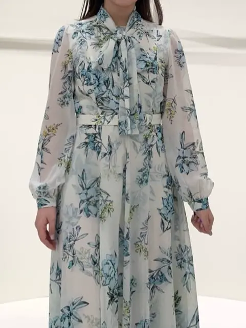 GRACE CONTINENTAL 平野 裕華 コーディネート画像