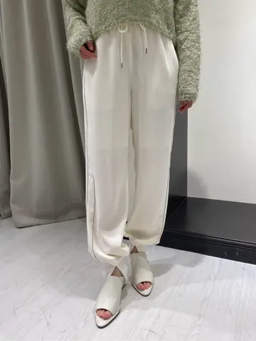 GRACE CONTINENTAL Abe コーディネート画像