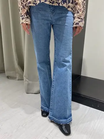 GRACE CONTINENTAL Abe コーディネート画像