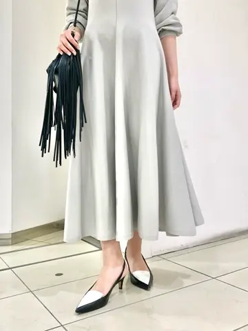 GRACE CONTINENTAL haruka iwasaki コーディネート画像