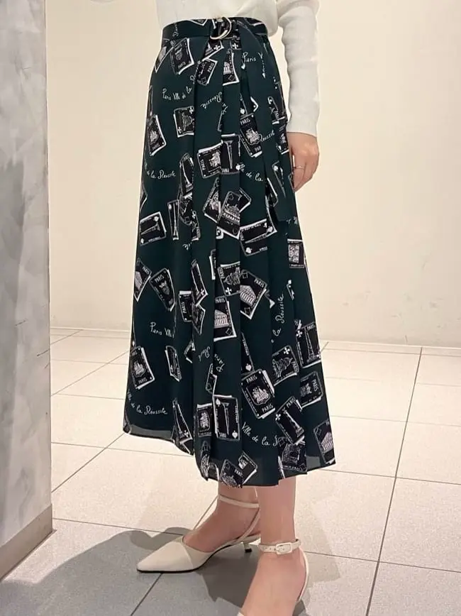 GRACE CONTINENTAL OZAWA コーディネート画像