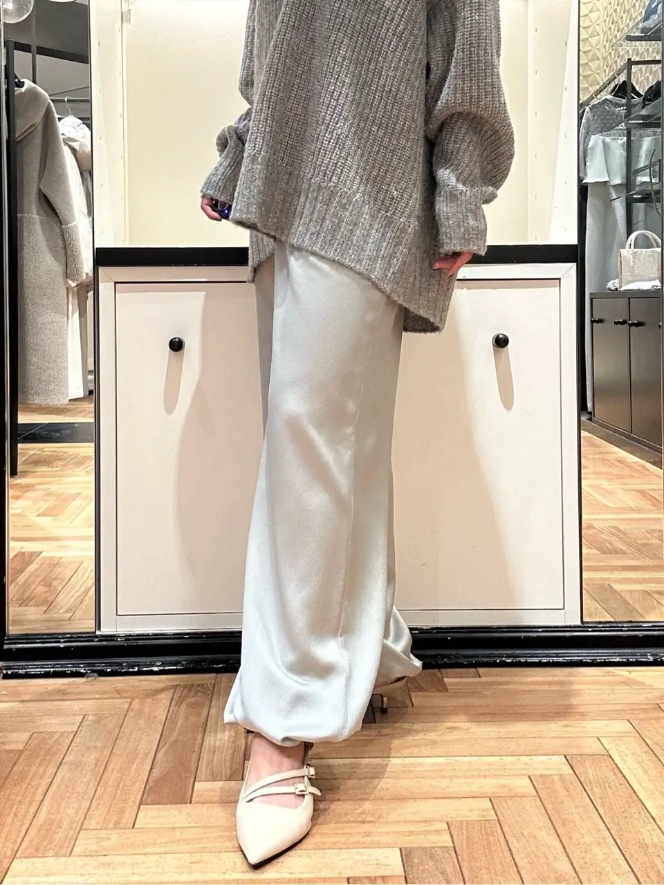 GRACE CONTINENTAL FUKUSHIMA YURIE コーディネート画像