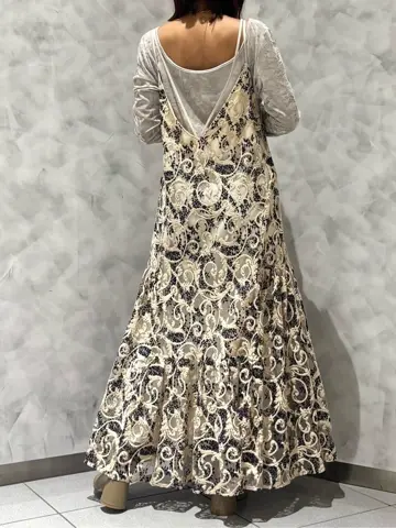 GRACE CONTINENTAL 岩永 春佳 コーディネート画像