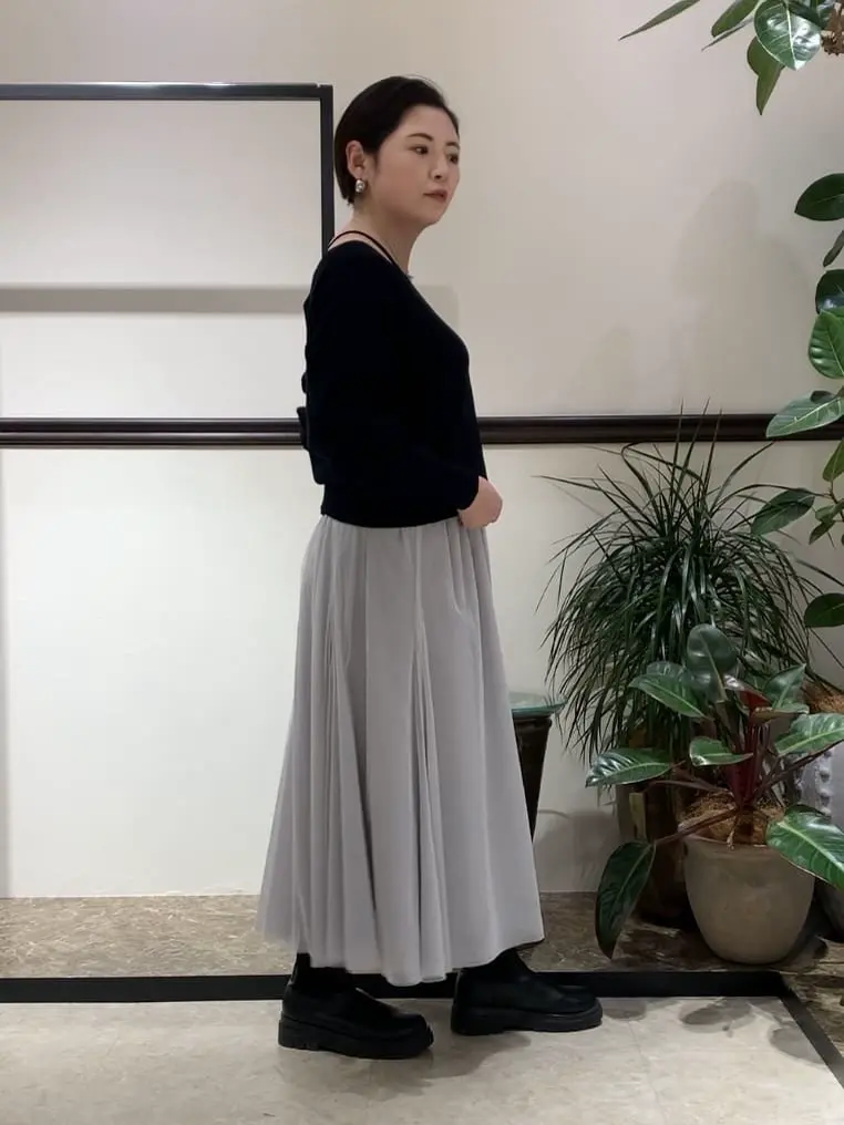 GRACE CONTINENTAL N.YURI コーディネート画像