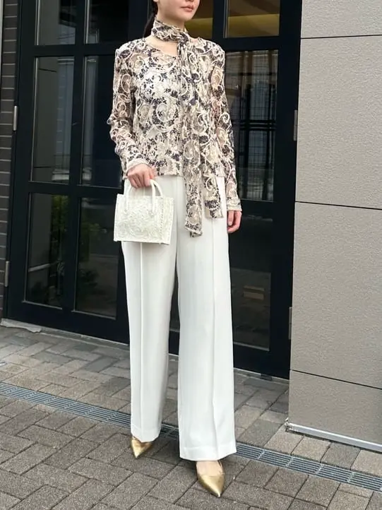 GRACE CONTINENTAL 髙田　美衣 コーディネート画像