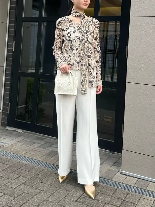 GRACE CONTINENTAL 髙田　美衣 コーディネート画像