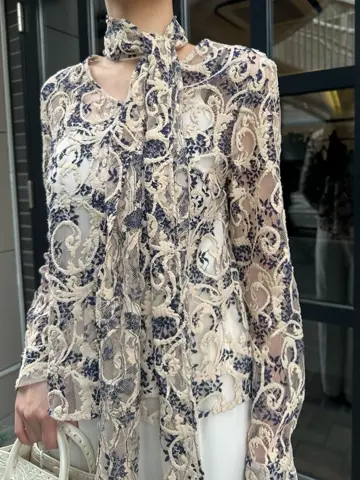 GRACE CONTINENTAL 髙田　美衣 コーディネート画像