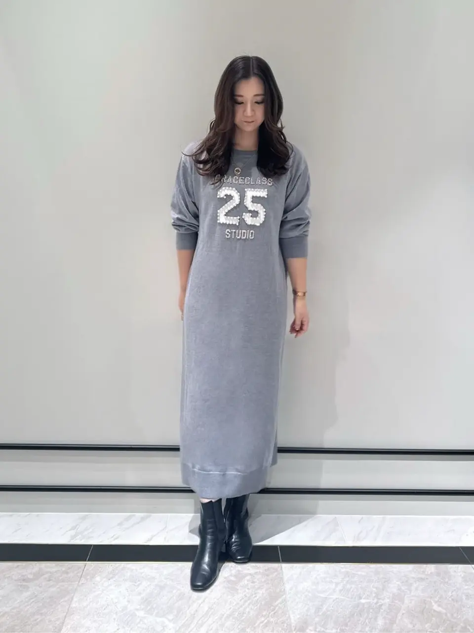 GRACE CONTINENTAL MOMOKO コーディネート画像