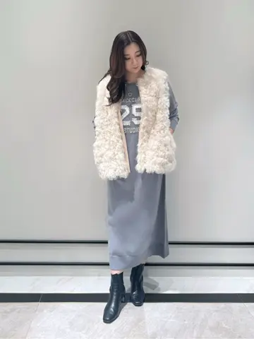 GRACE CONTINENTAL MOMOKO コーディネート画像