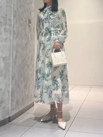 GRACE CONTINENTAL OZAWA コーディネート画像