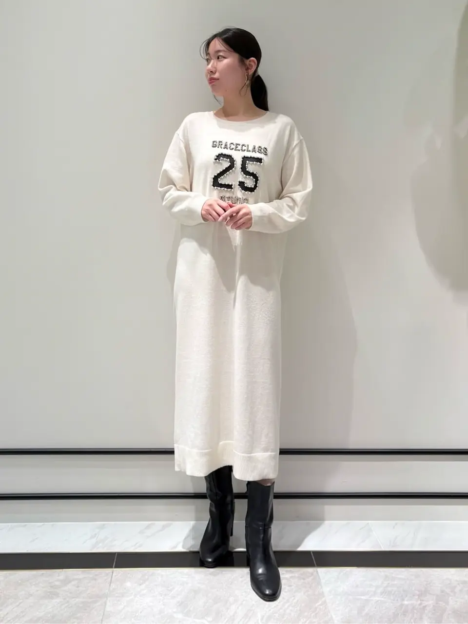  Shiori コーディネート画像