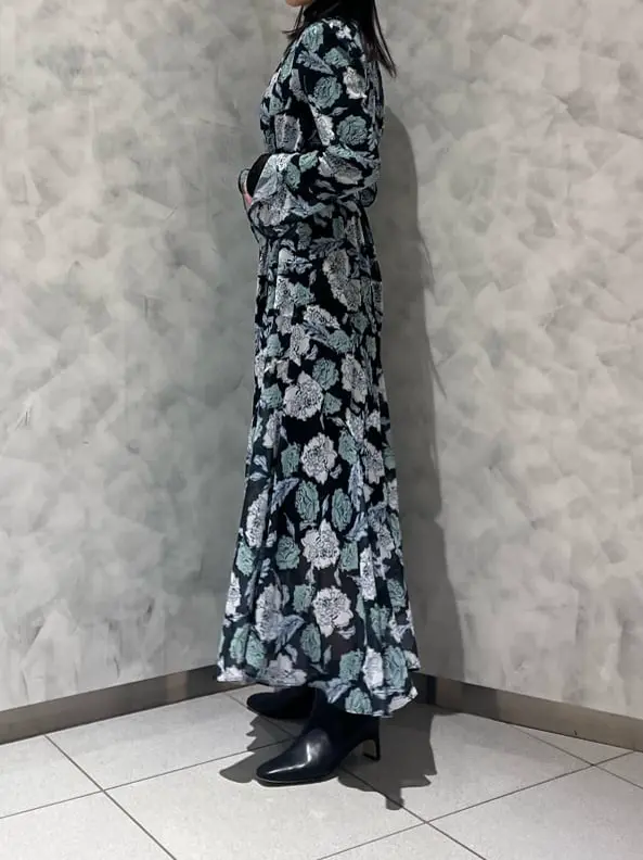 GRACE CONTINENTAL OZAWA コーディネート画像