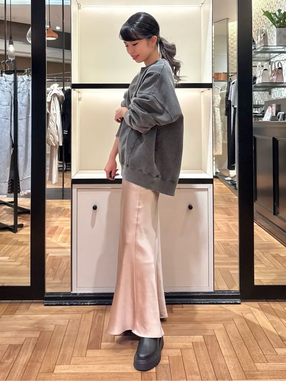 GRACE CONTINENTAL FUKUSHIMA YURIE コーディネート画像