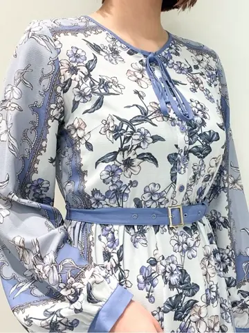 GRACE CONTINENTAL CHISAKO.S コーディネート画像