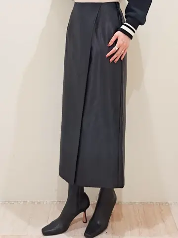 GRACE CONTINENTAL 今野　志保 コーディネート画像