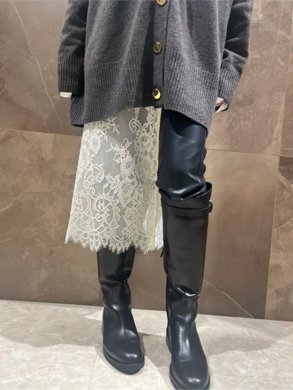 GRACE CONTINENTAL 穐山　香織 コーディネート画像