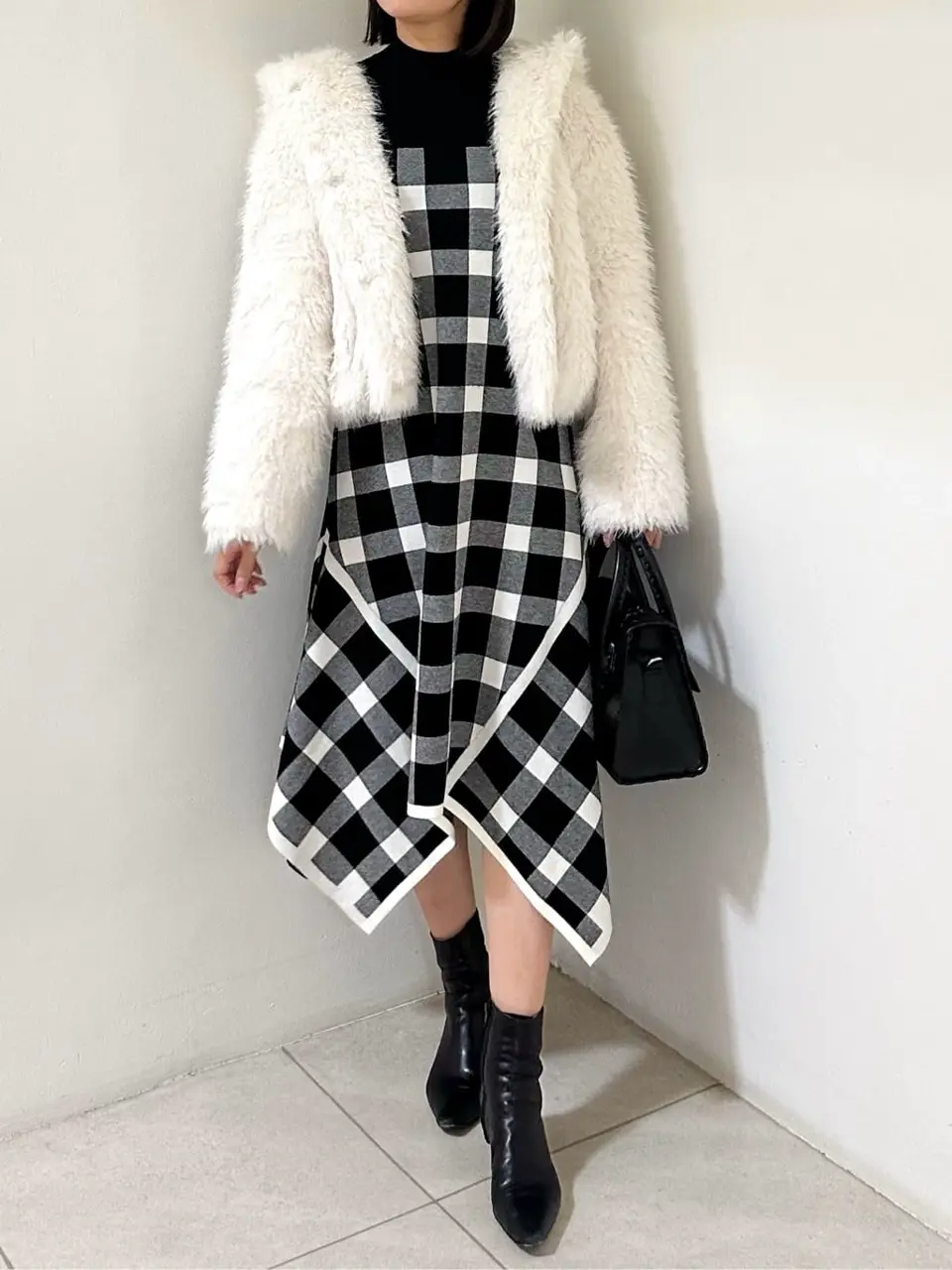 GRACE CONTINENTAL MORITA AI コーディネート画像