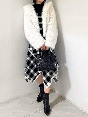 GRACE CONTINENTAL MORITA AI コーディネート画像