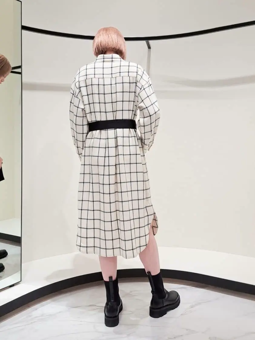 GRACE CONTINENTAL 今野　志保 コーディネート画像