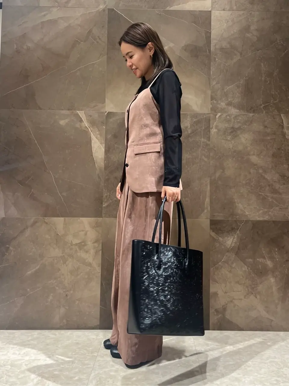 GRACE CONTINENTAL 穐山　香織 コーディネート画像