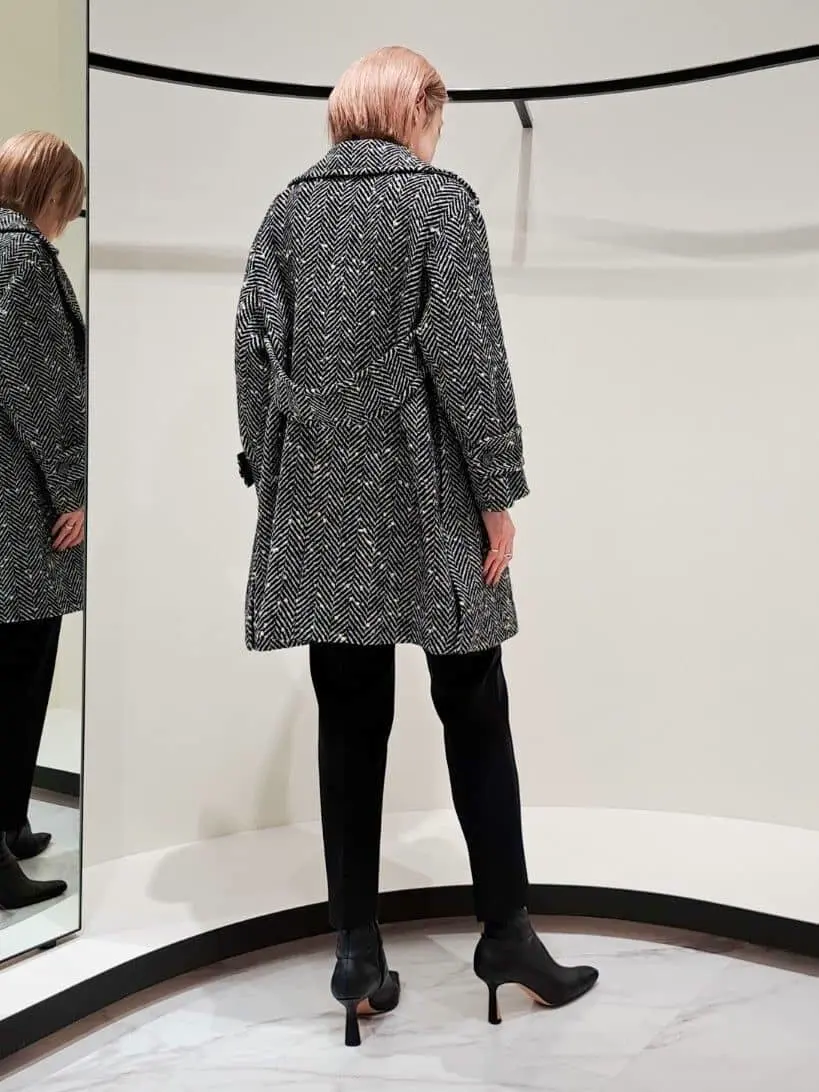 GRACE CONTINENTAL 今野　志保 コーディネート画像